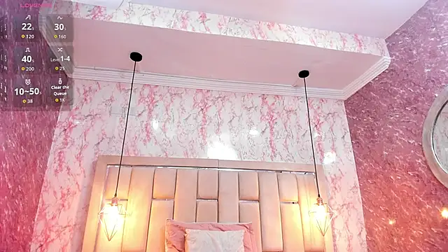 WILD FIREE  online show from September 26, 7:32 pm