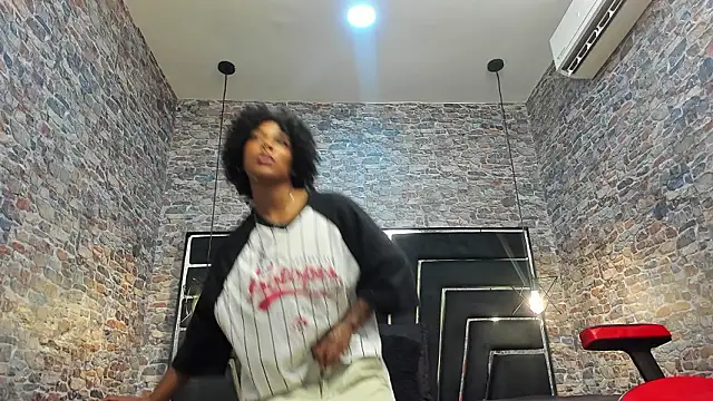 WILD FIREE  online show from February 19, 7:22 pm