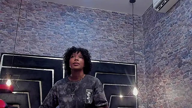 WILD FIREE  online show from March 1, 7:47 pm