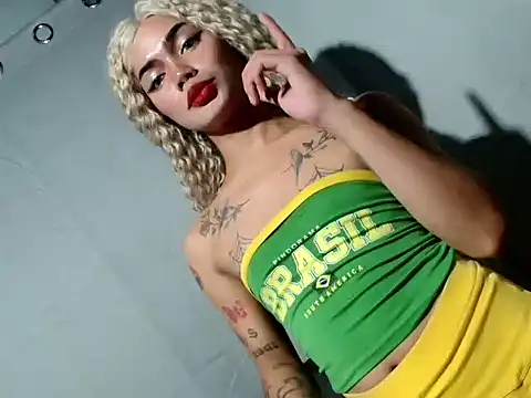 hugecockbabe online show from March 4, 5:53 pm