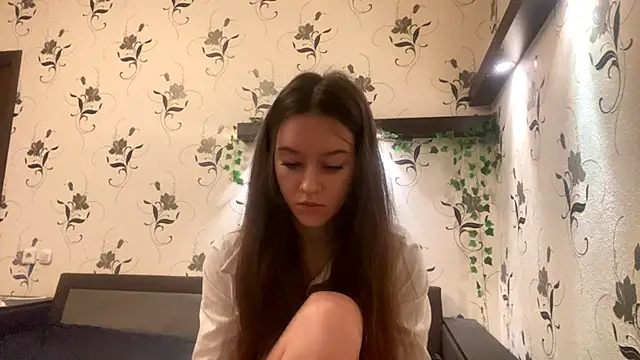 Snapshot of AshleyEady chatting on September 18, 9:18 pm AshleyEady online show from September 18, 9:18 pm