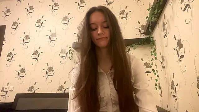 Snapshot of AshleyEady chatting on October 15, 9:23 pm AshleyEady online show from October 15, 9:23 pm