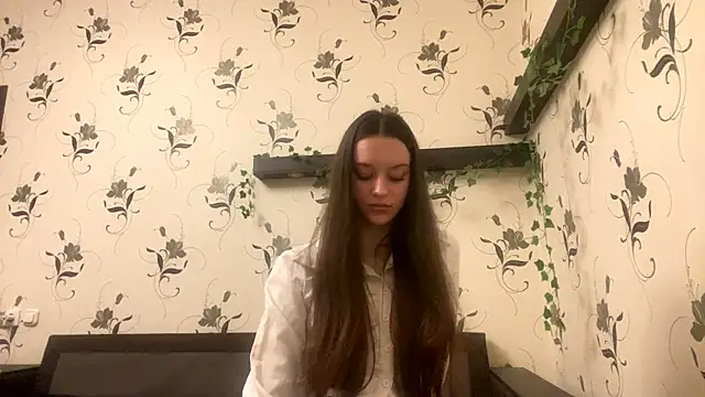 Snapshot of AshleyEady chatting on October 18, 9:28 pm AshleyEady online show from October 18, 9:28 pm