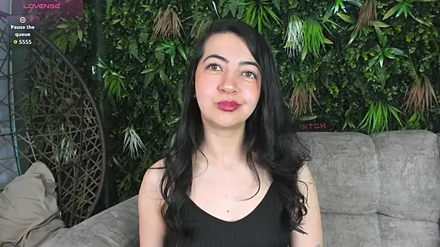 Saya Amaretto1 online show from September 8, 7:24 pm
