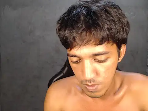 Snapshot of RowyCam chatting on December 2, 2:30 pm RowyCam online show from December 2, 2:30 pm