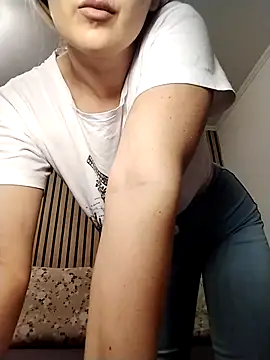 Snapshot of Mayaaaaaa_ chatting on November 28, 7:52 am Mayaaaaaa online show from November 28, 7:52 am