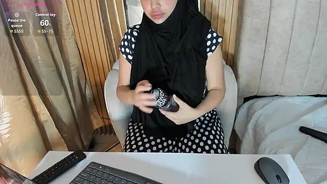 Snapshot of _ghaliaa chatting on May 6, 5:50 pm ghaliaa online show from May 6, 5:50 pm