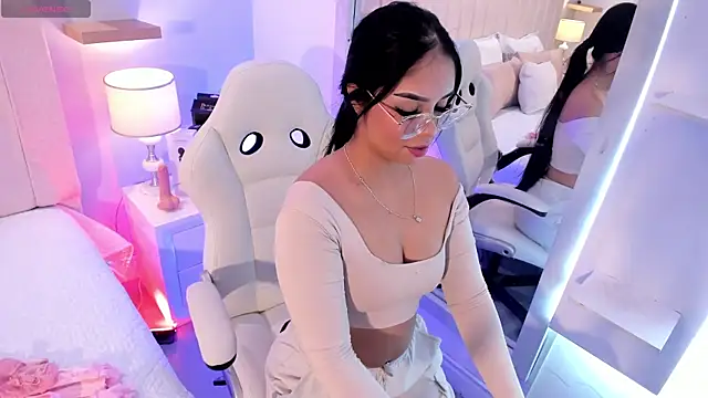 manyaa  online show from March 20, 7:26 pm