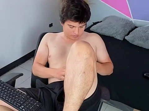 invincible200 online show from November 13, 3:38 pm