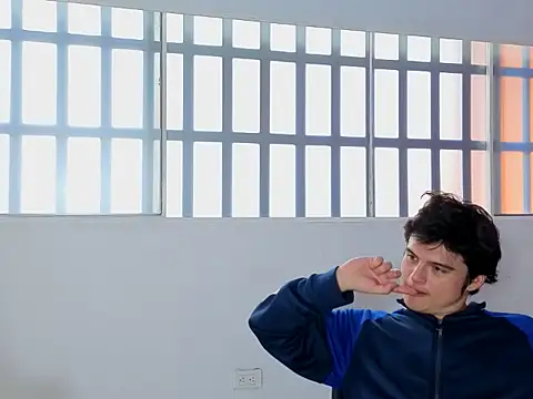 invincible200 online show from November 24, 2:39 pm