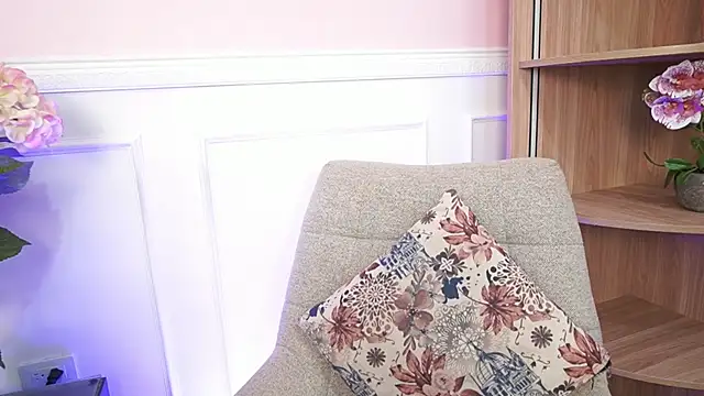 Snapshot of NamiKimura chatting on July 10, 7:14 pm NamiKimura online show from July 10, 7:14 pm