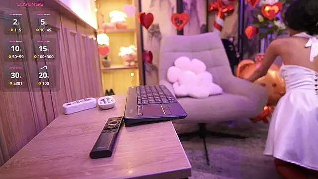 NamiKimura online show from February 14, 7:03 pm