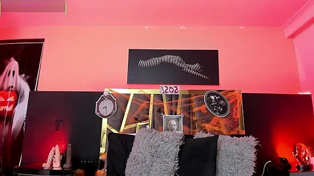 Snapshot of ScarletTorres chatting on October 21, 6:51 pm ScarletTorres online show from October 21, 6:51 pm