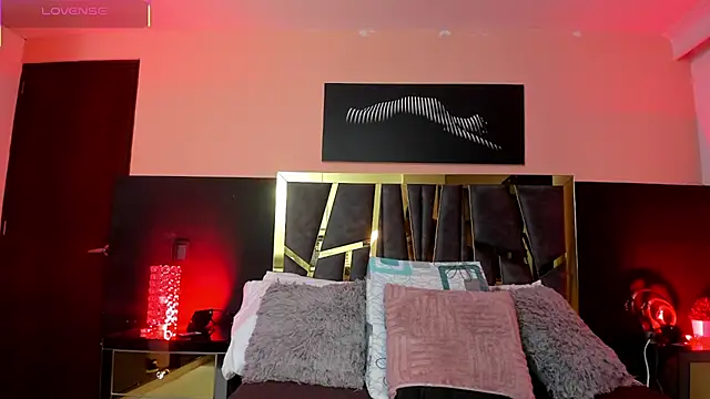 Snapshot of ScarletTorres chatting on November 8, 3:26 pm ScarletTorres online show from November 8, 3:26 pm