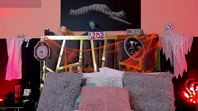 Snapshot of ScarletTorres chatting on October 29, 7:02 pm ScarletTorres online show from October 29, 7:02 pm