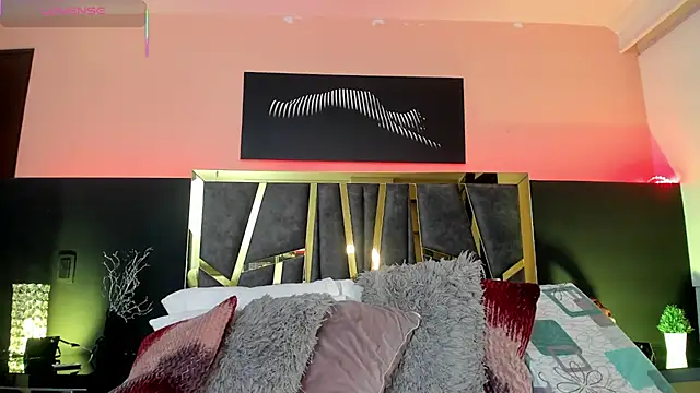 Snapshot of ScarletTorres chatting on December 19, 3:25 pm ScarletTorres online show from December 19, 3:25 pm