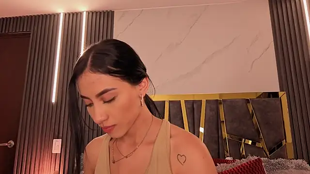 ScarletTorres online show from May 19, 1:56 am