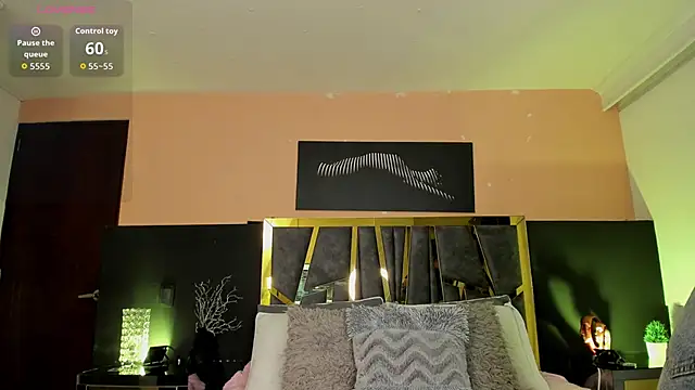 Snapshot of ScarletTorres chatting on February 4, 4:35 pm ScarletTorres online show from February 4, 4:35 pm