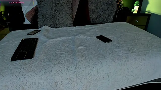 Snapshot of ScarletTorres chatting on December 14, 4:01 pm ScarletTorres online show from December 14, 4:01 pm