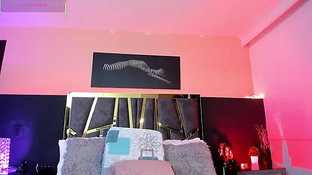 Snapshot of ScarletTorres chatting on November 17, 6:23 pm ScarletTorres online show from November 17, 6:23 pm