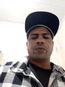 paulinhogostosinho online show from October 31, 10:49 pm