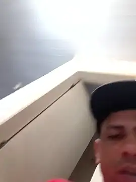 Snapshot of paulinhogostosinho chatting on January 18, 4:16 am paulinhogostosinho online show from January 18, 4:16 am