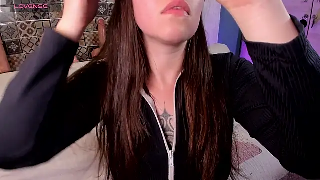 Keyla ruiz  online show from February 23, 6:08 pm