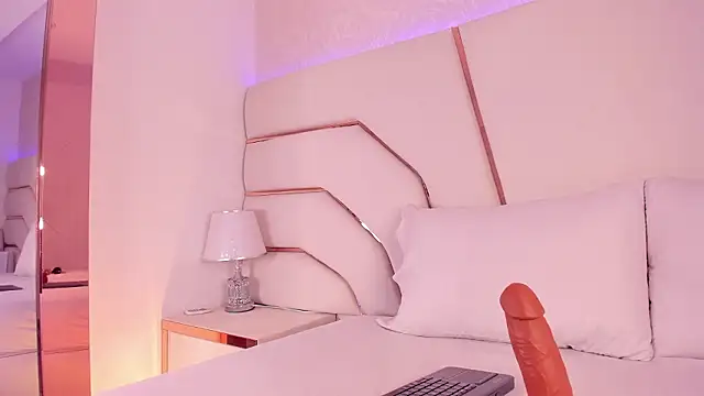 Saday  online show from March 13, 7:30 pm