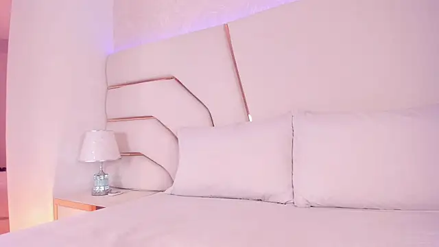 Saday  online show from April 6, 7:37 pm