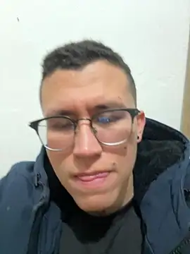 Kurtxxx22 online show from February 20, 6:26 am