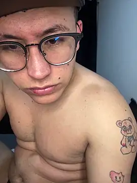 Kurtxxx22 online show from December 15, 2:50 am