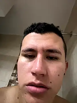 Kurtxxx22 online show from October 31, 3:47 am