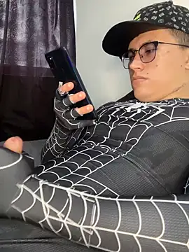 Kurtxxx22 online show from December 16, 8:13 pm