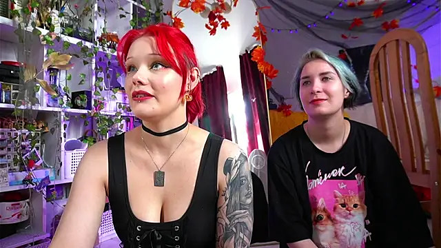 Snapshot of Sova173 chatting on September 27, 7:36 am Sova173 online show from September 27, 7:36 am