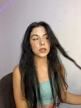 Snapshot of samanthadeluxe1 chatting on September 22, 10:05 pm samanthadeluxe1 online show from September 22, 10:05 pm