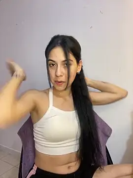 Snapshot of samanthadeluxe1 chatting on September 11, 10:32 pm samanthadeluxe1 online show from September 11, 10:32 pm