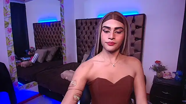 lailahdark online show from May 12, 2:30 am