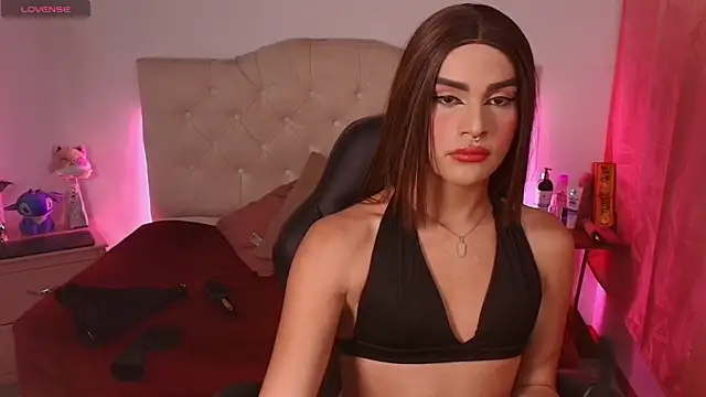 lailahdark online show from November 13, 4:16 am