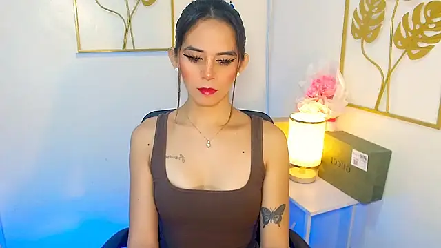 Snapshot of xPrecuioseChesca chatting on October 8, 12:45 am xPrecuioseChesca online show from October 8, 12:45 am