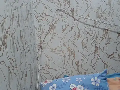 sweetdolly27 online show from February 23, 7:14 pm