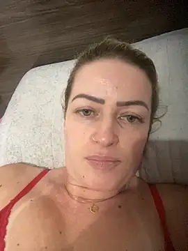 Snapshot of Alerquinasc chatting on November 8, 5:55 am Alerquinasc online show from November 8, 5:55 am