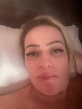 Snapshot of Alerquinasc chatting on January 14, 7:50 pm Alerquinasc online show from January 14, 7:50 pm