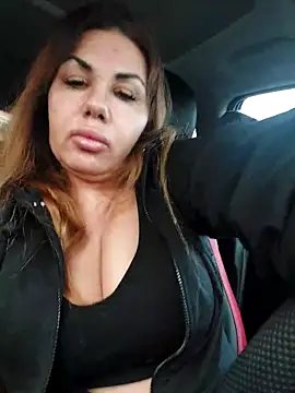 Snapshot of Alisasex@xh chatting on March 13, 3:28 pm Alisasexxh online show from March 13, 3:28 pm