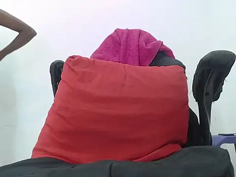 JackyHotBlack online show from December 3, 7:13 pm