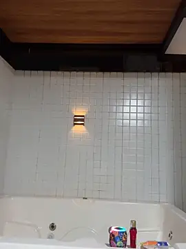 rayssabjj online show from September 18, 2:14 am