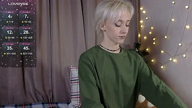 NextVibe  online show from December 22, 6:30 pm