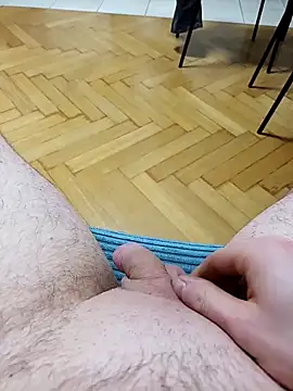 Loneguy111 online show from November 24, 5:57 pm