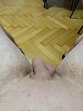 Loneguy111 online show from November 11, 5:52 pm