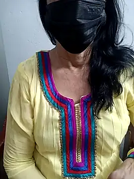 Snapshot of ammala_honey chatting on October 23, 3:43 pm ammala honey online show from October 23, 3:43 pm