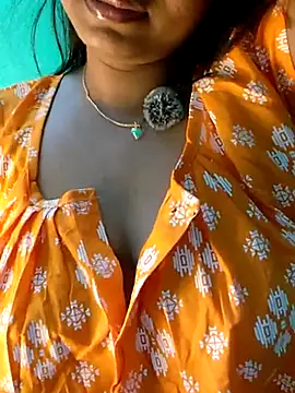 yoursexy rumi online show from April 22, 6:14 pm